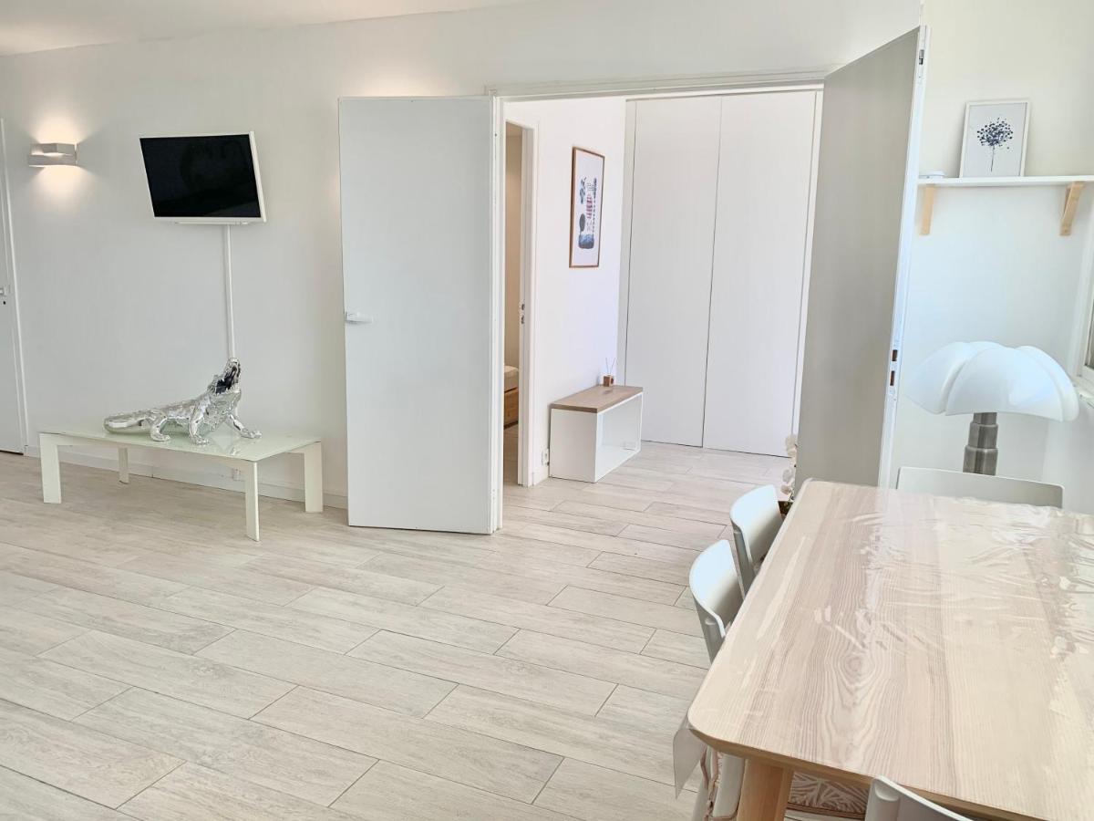 Apartamento Loft Marina Direct Plage Villeneuve-Loubet Exterior foto