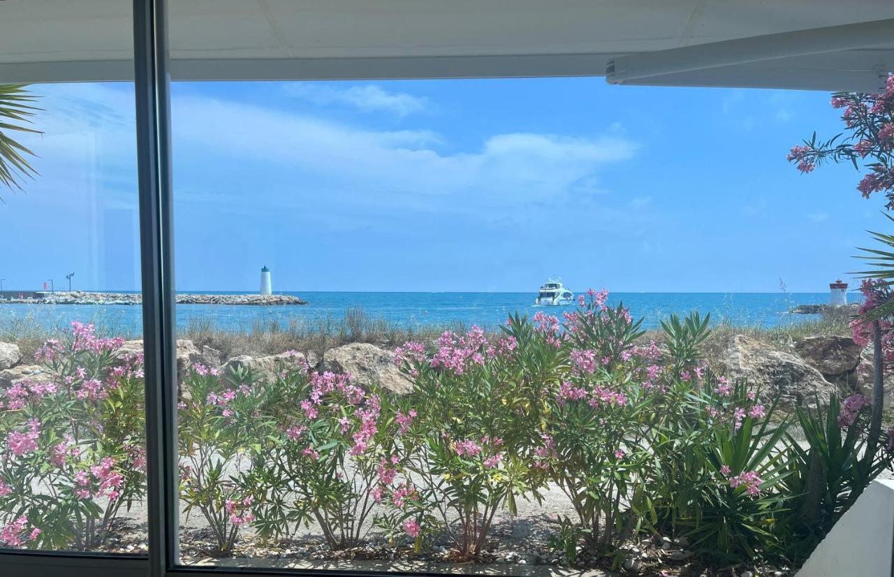 Apartamento Loft Marina Direct Plage Villeneuve-Loubet Exterior foto