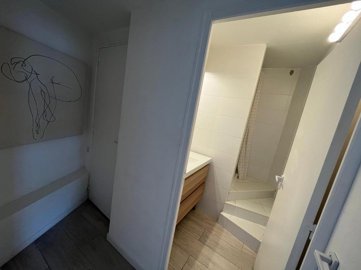 Apartamento Loft Marina Direct Plage Villeneuve-Loubet Exterior foto